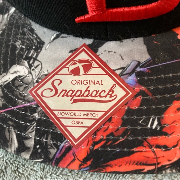 Marvel DareDevil Wool Snap Back Cap - Picture 3 of 9